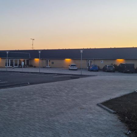 Skuldelev Kro Skibby Bagian luar foto